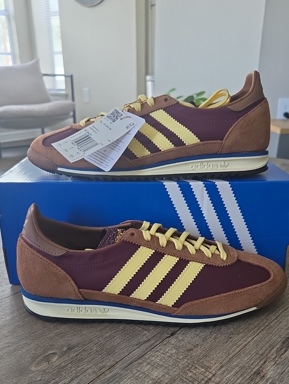 NWT Adidas Women's SL 72 OG 'Maroon Preloved Brown' Shoes IE3425 - Picture 2 of 11